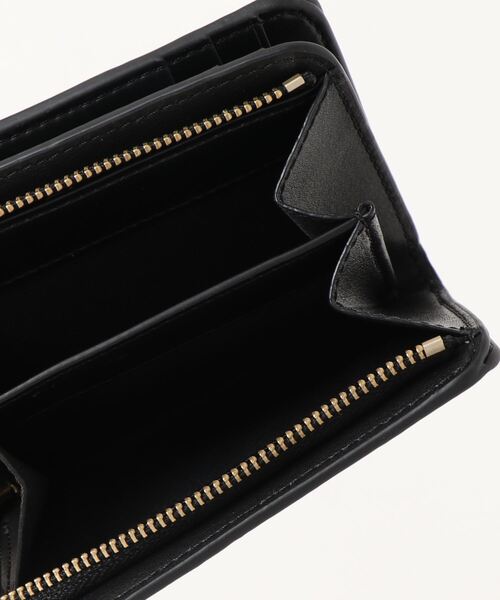 MARC JACOBS(マークジェイコブス)の「THE J MARC MINI COMPACT WALLET/ザ Jマーク ミニ コンパクト ウォレット(財布・レディース・ローズ/ブラック/ホワイト/ブラウン/オレンジ/ピンク・ONE SIZE)」の10枚目の写真