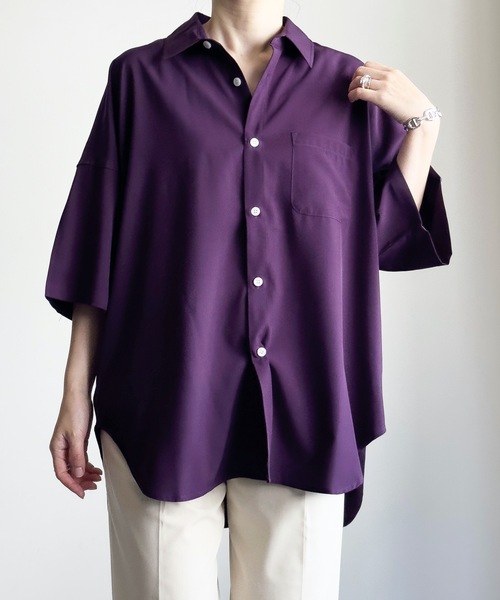 COMMON WARE(コモンウェアー)の「COMMONWARE:PE ドロップショルダー BIGシャツ S/S(シャツ/ブラウス・レディース・サックスブルー/ブラック/チャコールグレー/ホワイト/グリーン/パープル/ネイビー・L/XL/M)」の1枚目の写真