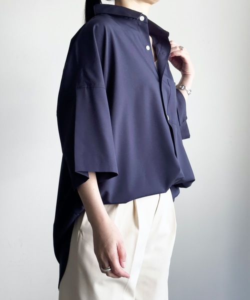 COMMON WARE(コモンウェアー)の「COMMONWARE:PE ドロップショルダー BIGシャツ S/S(シャツ/ブラウス・レディース・サックスブルー/ブラック/チャコールグレー/ホワイト/グリーン/パープル/ネイビー・L/XL/M)」の20枚目の写真