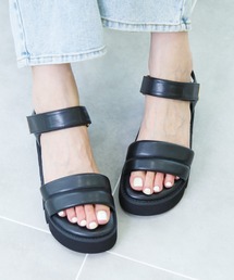 厚底パデットベルトサンダル