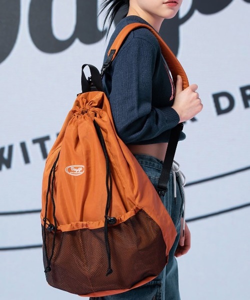 DAYLIFE（デイライフ）の「DAYLIFE／drawリュック 2196403（バックパック/リュック・レディース・パープル/ブラック/オレンジ・FREE）」の3枚目の写真
