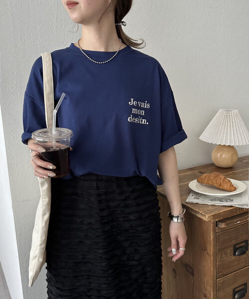 DISCOAT（ディスコート）の「【WEB限定】3stepsロゴTシャツ（Tシャツ/カットソー・レディース・ホワイト/ホワイト系その他/グレー/オフホワイト/チャコールグレー/ネイビー/ホワイト×シルバー・FREE）」の10枚目の写真