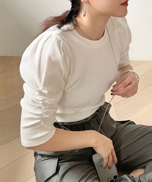 LOWRYS FARM(ローリーズファーム)の「リブパワショル5S 195480(Tシャツ/カットソー・レディース・ホワイト/ブラック/グレー/その他・FREE)」の5枚目の写真