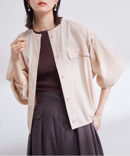 ROPE'（ロペ）の「三尋木奈保コラボブルゾンブラウス（シャツ/ブラウス・レディース・ダークブラウン/ベージュ/ピンク系その他2/ブラウン系その他・38/36）」の4枚目の写真