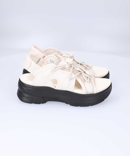 ORiental TRaffic（オリエンタルトラフィック）の「メッシュスポーツサンダル（サンダル・レディース・ベージュ/ブラック・M/L/XL/S）」の6枚目の写真