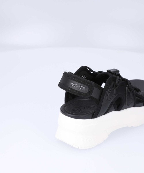 ORiental TRaffic（オリエンタルトラフィック）の「メッシュスポーツサンダル（サンダル・レディース・ベージュ/ブラック・M/L/XL/S）」の16枚目の写真