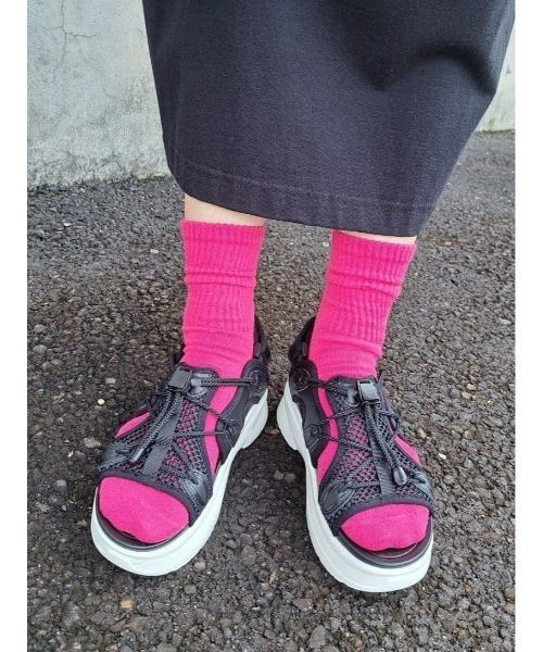 ORiental TRaffic（オリエンタルトラフィック）の「メッシュスポーツサンダル（サンダル・レディース・ベージュ/ブラック・M/L/XL/S）」の18枚目の写真