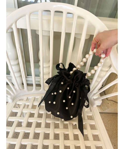 jumelle（ジュメロ）の「【限定販売】2wayパールバッグ（ハンドバッグ・レディース・ブラック・FREE）」の13枚目の写真