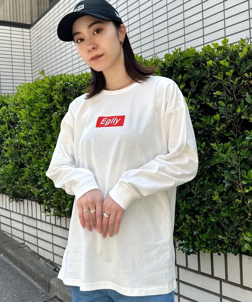 Eglly(エグリー)の「EgllyボックスロゴロンT(Tシャツ/カットソー・レディース・グリーン/ホワイト/パープル・FREE)」の1枚目の写真