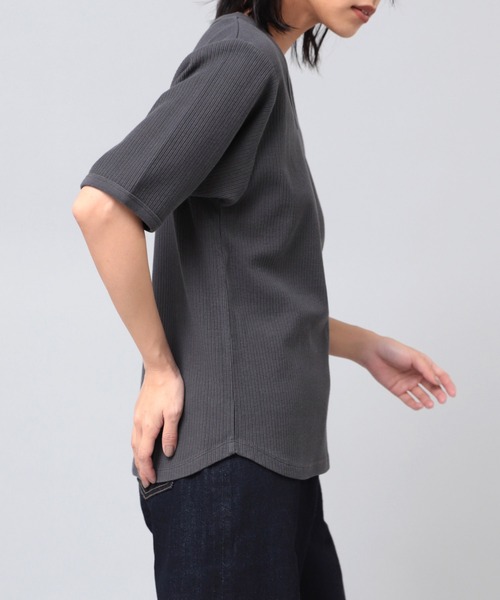 RNA-N(アールエヌエーエヌ)の「M2059 リサイクルリブプルオーバー(Tシャツ/カットソー・レディース・カーキブラウン/チャコール/キナリ・MEDIUM)」の7枚目の写真