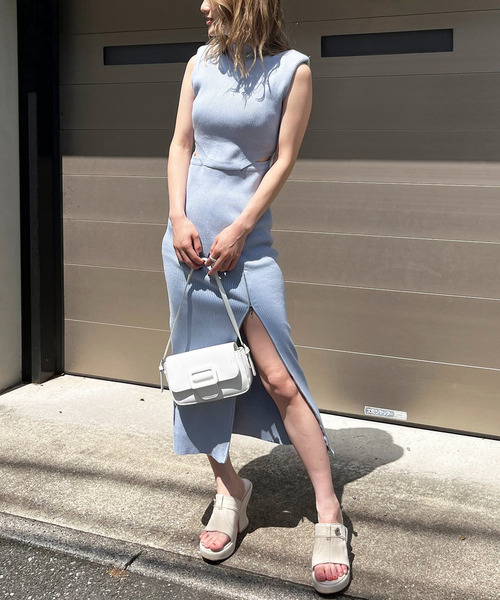 SPIRALGIRL（スパイラルガール）の「サイドカットオフZIPスリットノースリタイトリブニットワンピース（ワンピース・レディース・グリーン/ブラック/グレー・FREE）」の6枚目の写真