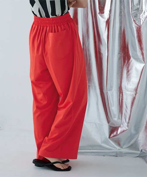miette（ミエット）の「センタープレスジャージワイドパンツ（その他パンツ・レディース・オフホワイト/ライトブルー/レッド・FREE）」の3枚目の写真