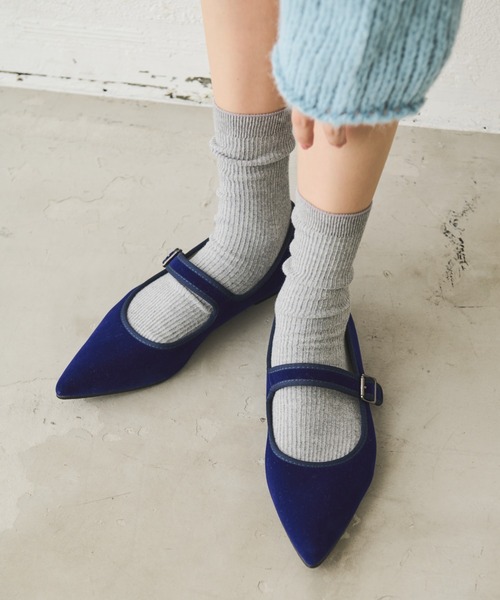 Aunt Marie's（アントマリーズ）の「ベロアポインテッドストラップパンプス（パンプス・レディース・ブルー/グリーン/ブラック・S/L/M）」の20枚目の写真