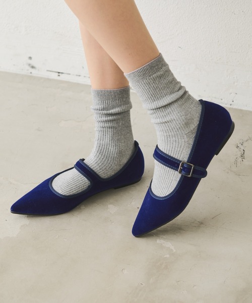 Aunt Marie's（アントマリーズ）の「ベロアポインテッドストラップパンプス（パンプス・レディース・ブルー/グリーン/ブラック・S/L/M）」の22枚目の写真