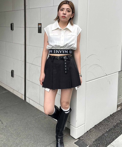 ENVYM(アンビー)の「ENVYMロゴノースリシャツ(シャツ/ブラウス・レディース・ホワイト/ブラック・FREE)」の8枚目の写真