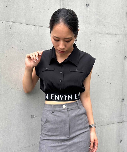 ENVYM(アンビー)の「ENVYMロゴノースリシャツ(シャツ/ブラウス・レディース・ホワイト/ブラック・FREE)」の22枚目の写真