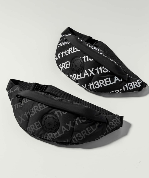1PIU1UGUALE3  RELAX （ウノピゥウノウグァーレトレ リラックス）の「1PIU1UGUALE3 RELAX(ウノピゥウノウグァーレトレ リラックス)総柄パデッドボディバッグ（ボディバッグ/ウエストポーチ・メンズ・ブラック×ホワイト/ブラック×ブラック・ONE SIZE）」の9枚目の写真
