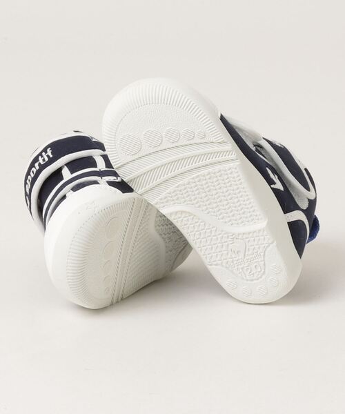 le coq sportif（ルコックスポルティフ）の「LCS シャルル  /  LCS CHARLES（スニーカー・キッズ・ネイビー・12.5cm/14.0cm/14.5cm/15.0cm/13.0cm/12.0cm/13.5cm）」の2枚目の写真