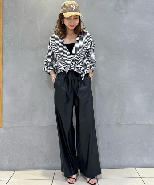 Spick & Span（スピックアンドスパン）の「フェイクレザーイージー