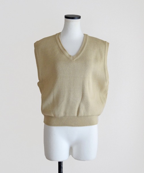 Marient(マリエント)の「Vネックニットベスト(ベスト・レディース・ベージュ/ライトグレー/ブラック・FREE)」の7枚目の写真