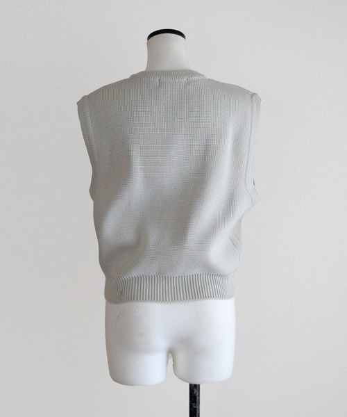Marient(マリエント)の「Vネックニットベスト(ベスト・レディース・ベージュ/ライトグレー/ブラック・FREE)」の19枚目の写真