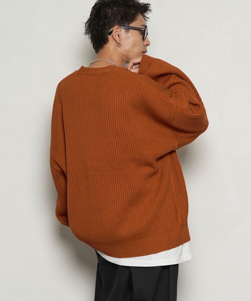 PUBLUX(パブリュクス)の「PUBLUX/パブリュクス 両畦Vネックカーディガン/ニットカーディガン(限定展開)(カーディガン/ボレロ・メンズ・オリーブ/ブラック/オレンジ/グレイッシュベージュ・SMALL/LARGE/MEDIUM)」の6枚目の写真