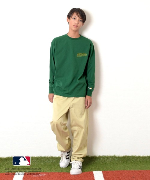 GLAZOS(グラソス)の「【MLB】ロゴプリント長袖Tシャツ(その他トップス・キッズ・ホワイト/グリーン/ブルー/ネイビー/ブラック・140cm/160cm/170cm/150cm)」の9枚目の写真