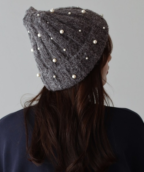 BLUEEAST(ブルーイースト)の「パール付きリブニット帽(ニットキャップ/ビーニー・レディース・モカ/グレー/ブラック/ホワイト・FREE)」の4枚目の写真