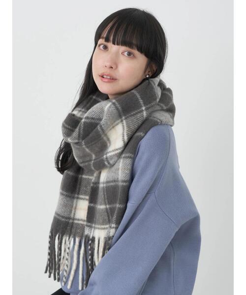 earth music&ecology（アースミュージックアンドエコロジー）の「タータンチェックマフラー（マフラー・レディース・イエロー/ブラック/ブルー・FREE）」の5枚目の写真