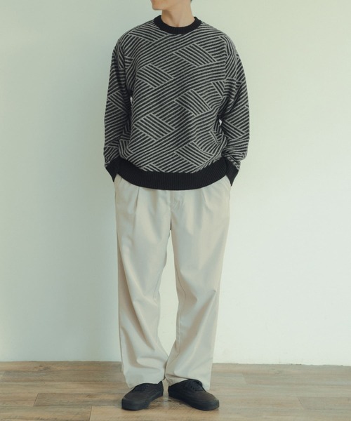 ITEMS URBANRESEARCH（アイテムズ アーバンリサーチ）の「マシンウォッシャブル バイヤスジオメ ニット（ニット/セーター・メンズ・ブラック/ブラウン/イエロー・LARGE/MEDIUM）」の14枚目の写真
