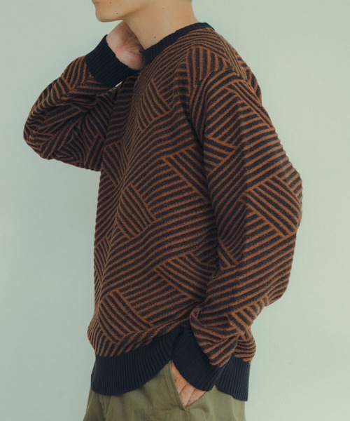 ITEMS URBANRESEARCH（アイテムズ アーバンリサーチ）の「マシンウォッシャブル バイヤスジオメ ニット（ニット/セーター・メンズ・ブラック/ブラウン/イエロー・LARGE/MEDIUM）」の19枚目の写真
