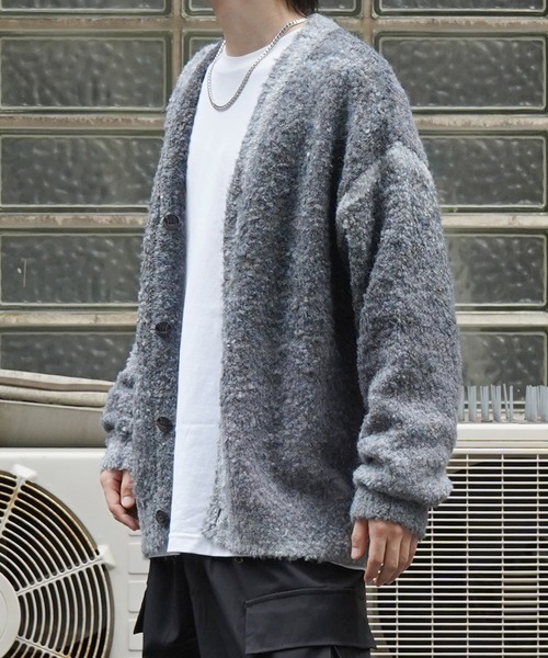 Confirm（コンファーム）の「レトロライク ビッグシルエット グラデーションブークレ ボリューム ニットカーディガン 【Confirm】（カーディガン/ボレロ・メンズ・その他/ブラック/ブルー・M/L）」の15枚目の写真