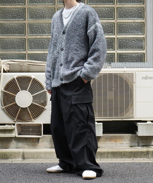 Confirm（コンファーム）の「レトロライク ビッグシルエット グラデーションブークレ ボリューム ニットカーディガン 【Confirm】（カーディガン/ボレロ・メンズ・その他/ブラック/ブルー・M/L）」の8枚目の写真