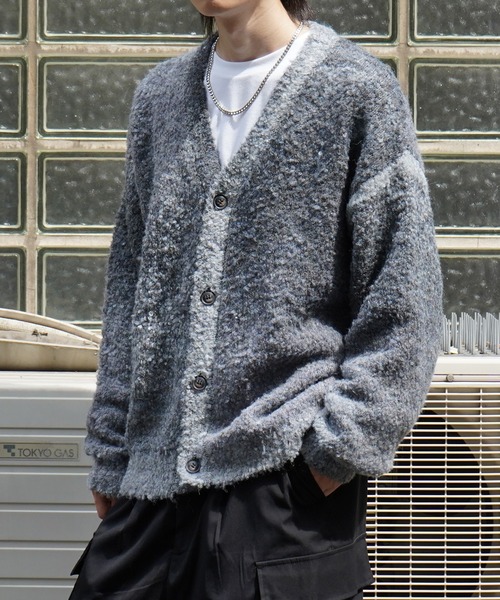 Confirm（コンファーム）の「レトロライク ビッグシルエット グラデーションブークレ ボリューム ニットカーディガン 【Confirm】（カーディガン/ボレロ・メンズ・その他/ブラック/ブルー・M/L）」の21枚目の写真
