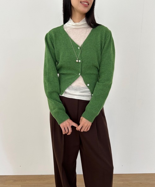 Didot.showroom（ディドット ショールーム）の「Vネッククロップドニットカーディガン（カーディガン/ボレロ・レディース・グリーン/ネイビー/ブラウン/ブルー/オートミール/レッド/グレー/ブラック・FREE）」の20枚目の写真
