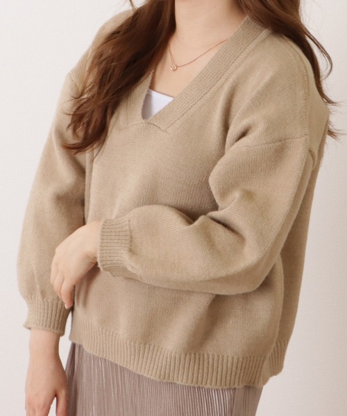 セール】ソフトタッチ深Vネック長袖ニットプルオーバー（ニット