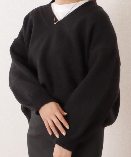 セール】ソフトタッチ深Vネック長袖ニットプルオーバー（ニット