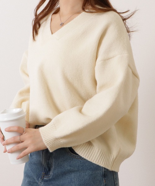 Lace Ladies(レースレディース)の「ソフトタッチ深Vネック長袖ニットプルオーバー(ニット/セーター・レディース・ベージュ/アイボリー/グレー/ブラック・S/FREE)」の6枚目の写真