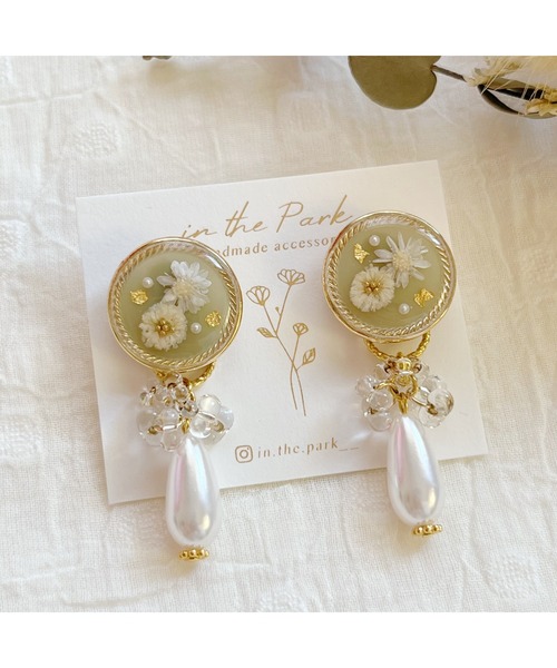 tone(トーン)の「【in the Park】しずくパールの2wayピアス(MA)(ピアス(両耳用)・レディース・ピンク/グリーン系その他・FREE)」の9枚目の写真