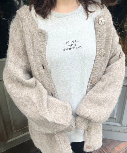 cuorequal（クオレコール）の「シンプル英字ロゴスウェット（スウェット・レディース・グレー・LARGE/MEDIUM）」の3枚目の写真
