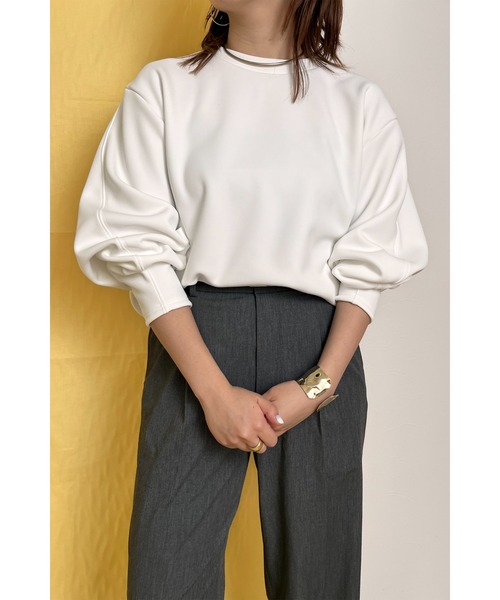 palm RICHE(ポームリシュ)の「バックフリルポンチTOPS(Tシャツ/カットソー・レディース・ライトパープル/ブラック/ホワイト・M)」の4枚目の写真