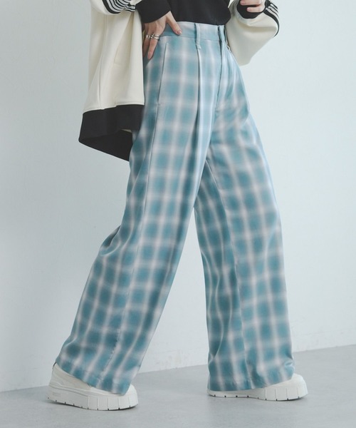 RAGEBLUE（レイジブルー）の「チェック柄ルーズワイドレッグパンツ（スラックス・レディース・ブルー系/レッド系・FREE）」の2枚目の写真
