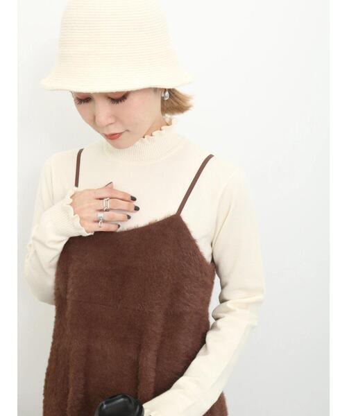 Samansa Mos2 blue（サマンサモスモスブルー）の「◎前後2WAYフェザーキャミビスチェ（シャツ/ブラウス・レディース・ブラック/ブラウン/グレー・F）」の4枚目の写真