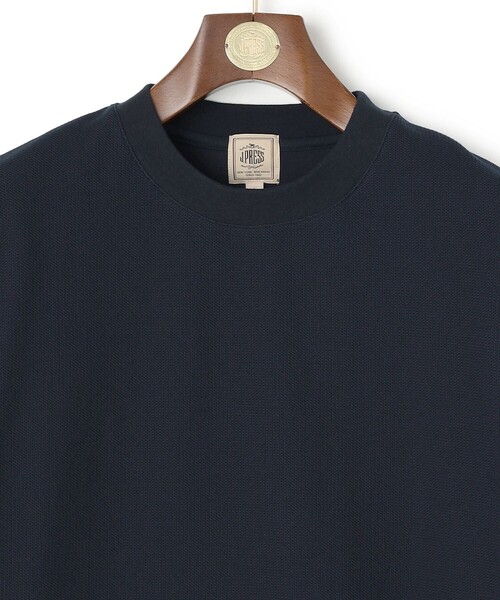 J.PRESS(ジェイプレス)の「汗ばむ夏の最適解Tシャツ【UVカット / 接触冷感 】【J.PRESS PREMIUM JERSEY】無地コットン Tシャツ(Tシャツ/カットソー・メンズ・ブラック系/ネイビー系/ホワイト系/ダークグリーン系・LARGE/MEDIUM/X-LARGE/SMALL)」の17枚目の写真