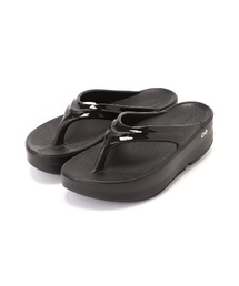 OOFOS（ウーフォス）の「OOFOS ウーフォス OOmega ウーメガ リカバリーサンダル 厚底 メンズ レディース（サンダル）」