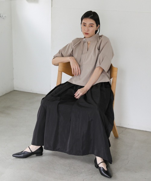 select MOCA(セレクトモカ)の「タックマキシフレアスカート(スカート・レディース・ベージュ/ブラック/ライトグレー・FREE)」の12枚目の写真