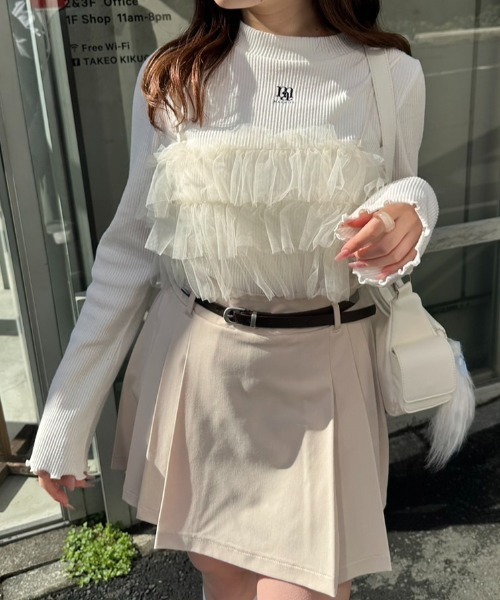 OLIVE des OLIVE(オリーブデオリーブ)の「フリルチュールマルチウェイビスチェ 1041040050(キャミソール・レディース・チャコールグレー/ブラック/オフホワイト・FREE)」の5枚目の写真