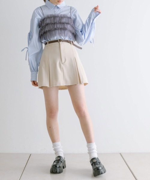 OLIVE des OLIVE(オリーブデオリーブ)の「フリルチュールマルチウェイビスチェ 1041040050(キャミソール・レディース・チャコールグレー/ブラック/オフホワイト・FREE)」の18枚目の写真