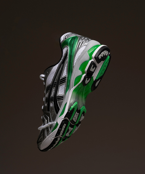 ASICS(アシックス)の「ASICS GEL-KAYANO14 1201A019.110(スニーカー・メンズ・シルバー系その他/シルバー・25.5cm/26cm/26.5cm/27cm/27.5cm/28cm/28.5cm/29cm)」の2枚目の写真