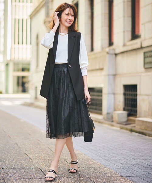 ANY SIS（エニィスィス）の「【23.5~24.0cm】ジュエル調2WAYフラット サンダル（サンダル・レディース・ベージュ系/ブラック系・LARGE/MEDIUM）」の3枚目の写真
